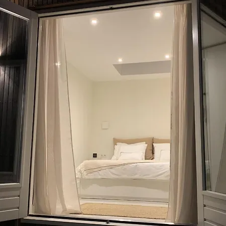 House Nr 69, Dichtbij 奥德多普