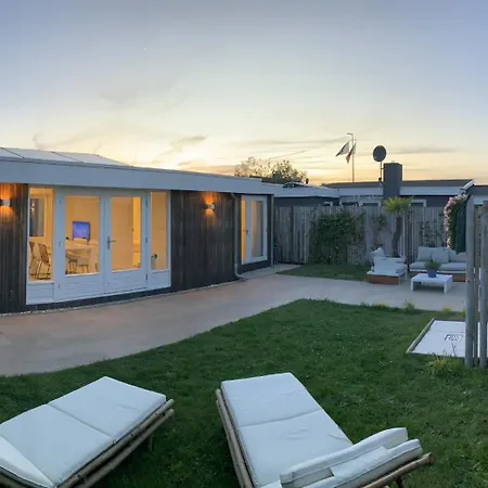 House Nr 69 Holiday home Ouddorp
