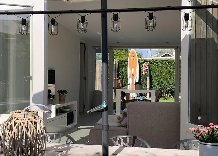 House Nr 69, Dichtbij Ouddorp