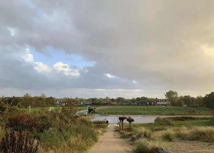 House Nr 69, Dichtbij