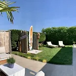 House Nr 69, Dichtbij Nyaraló Ouddorp