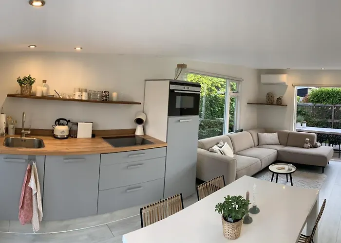 House Nr 69, Dichtbij Vakantiehuis Ouddorp